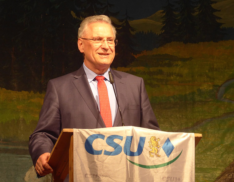 files/csu/aktuelles/2016/06/velden-volksfest-750.jpg